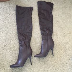 Brand new Aldo over the knee brown boots 40
